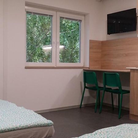 Delfin Hostel สตูโรโว ภายนอก รูปภาพ