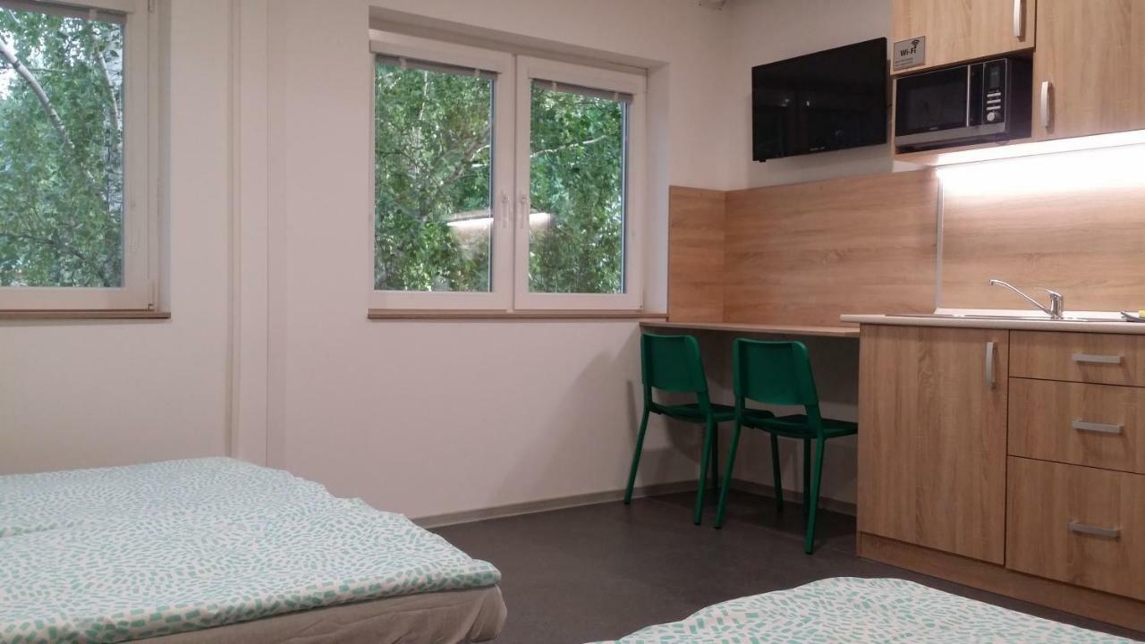 Delfin Hostel สตูโรโว ภายนอก รูปภาพ