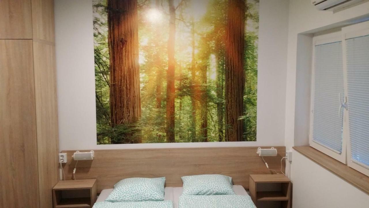 Delfin Hostel สตูโรโว ภายนอก รูปภาพ