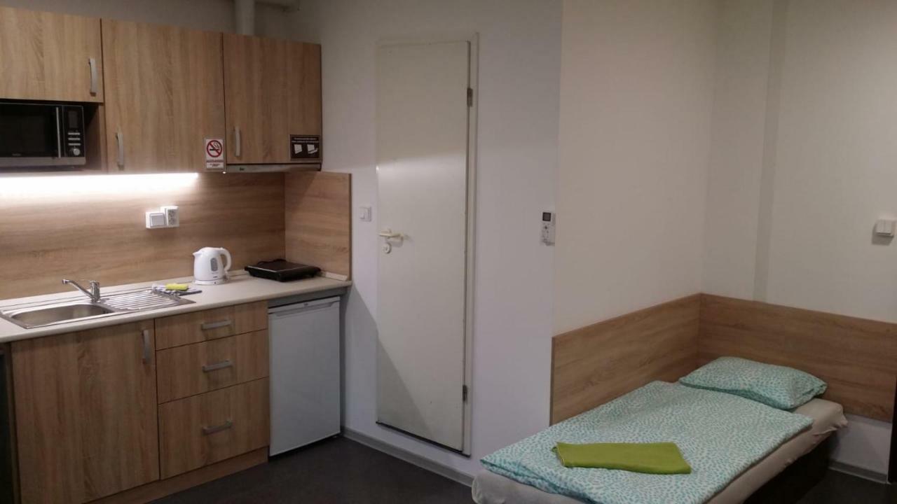 Delfin Hostel สตูโรโว ภายนอก รูปภาพ